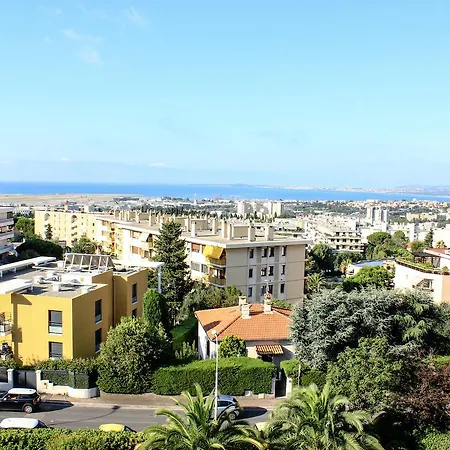 Apartamento Grand 3 Pieces Avec Vue *